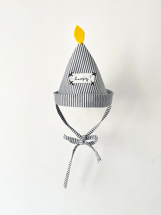 Happy candle hat! black and white striped