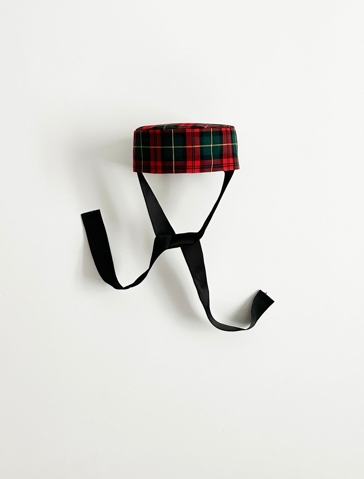 Chapeau groom écossais rouge