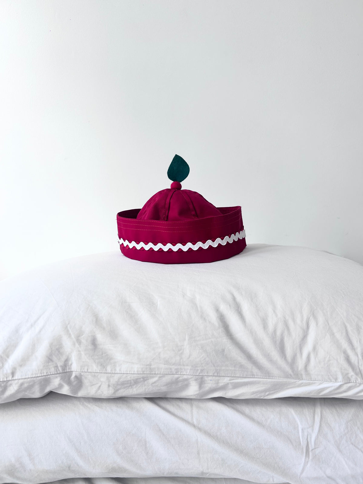 Chapeau marin pommier rouge