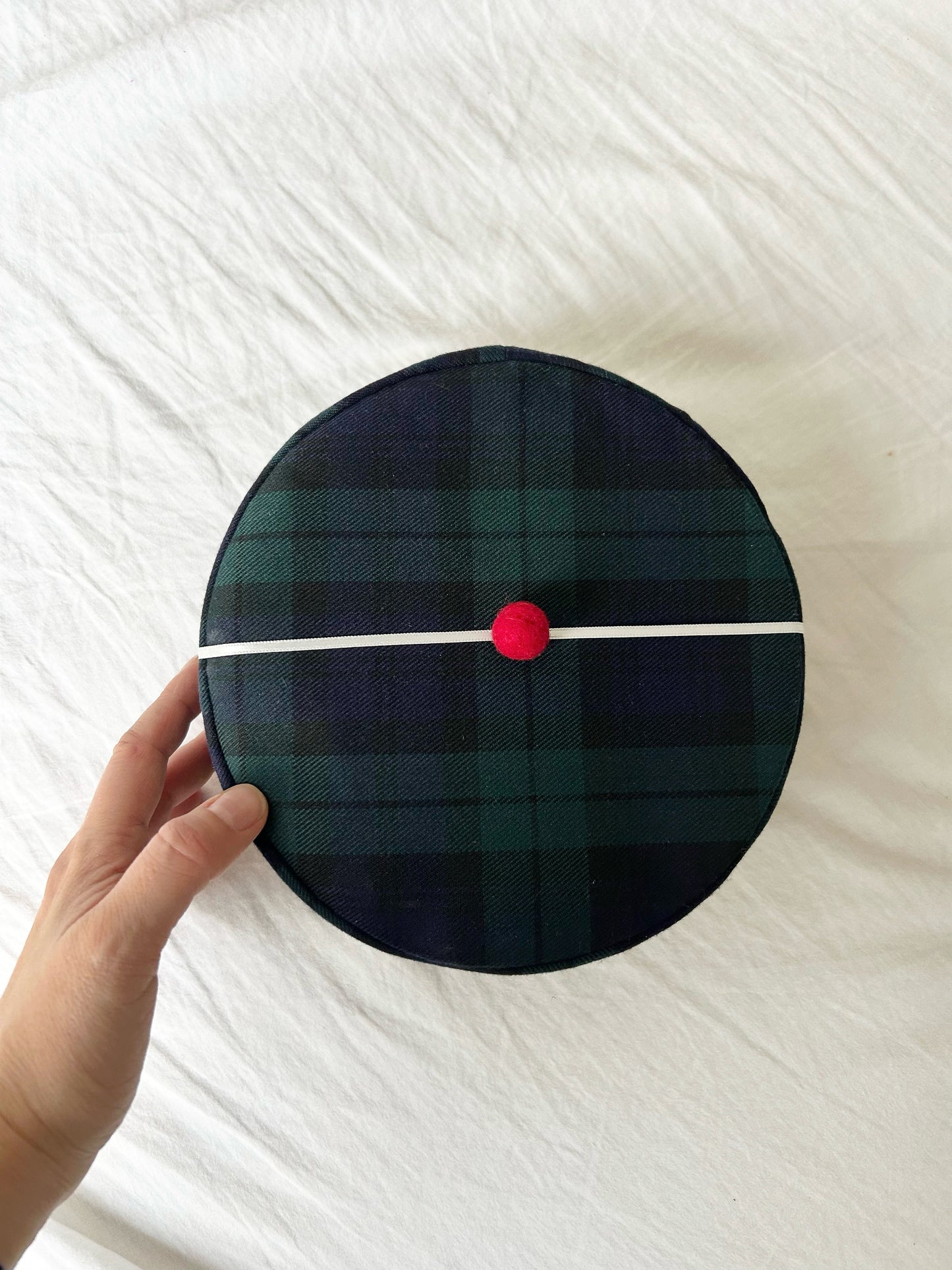 Chapeau Groom marin écossais